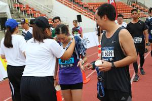 BIB: 7389, 6039, 1392, 
                            <button type="button" onclick="openModal(4725681)" class="btn btn-primary btn-sm float-right btn-popup" data-toggle="modal" data-target=".modal-high-quality">
                        <i class="fas fa-shopping-cart"></i> Add to Cart
                    </button>
                                            <button type="button" onclick="isThisMe(4725681, true)" class="btn btn-success btn-sm float-right btn-popup btn-isme hidden" data-toggle="tooltip" data-placement="bottom" title="นี่คือรูปของคุณใช่ไหม คลิกที่นี่เพื่อเอาเข้าอัลบั้ม">
                        <i class="fas fa-plus"></i> Add to album
                    </button>
                    <button type="button" onclick="isThisMe(4725681, false)" class="btn btn-warning btn-sm float-right btn-popup btn-isnotme hidden">
                        <i class="fas fa-ban"></i> Remove from album
                    </button>